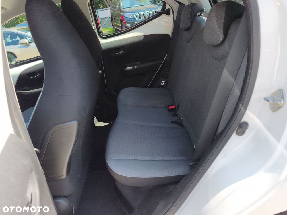 Toyota Aygo - 15