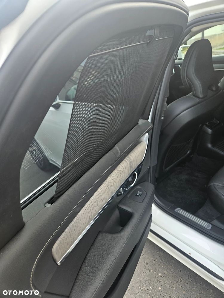Volvo S90 T8 Recharge AWD Geartronic Inscription - 19