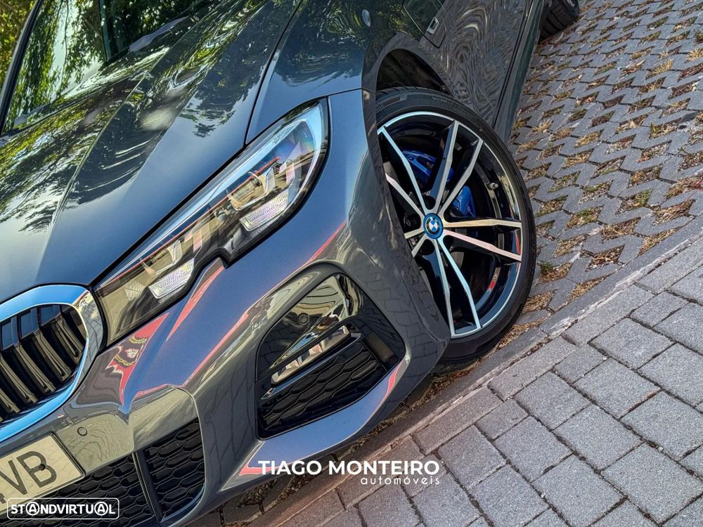 BMW 330 e Pack Desportivo M Auto - 14