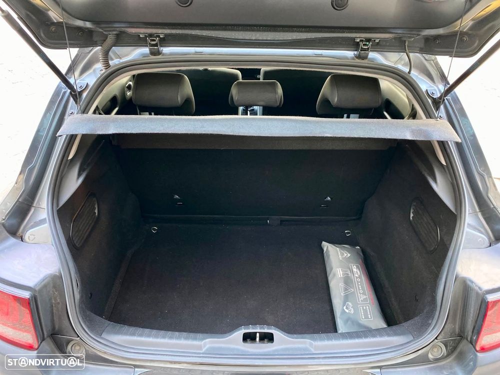 Citroën C4 Cactus 1.2 PureTech Feel - 24