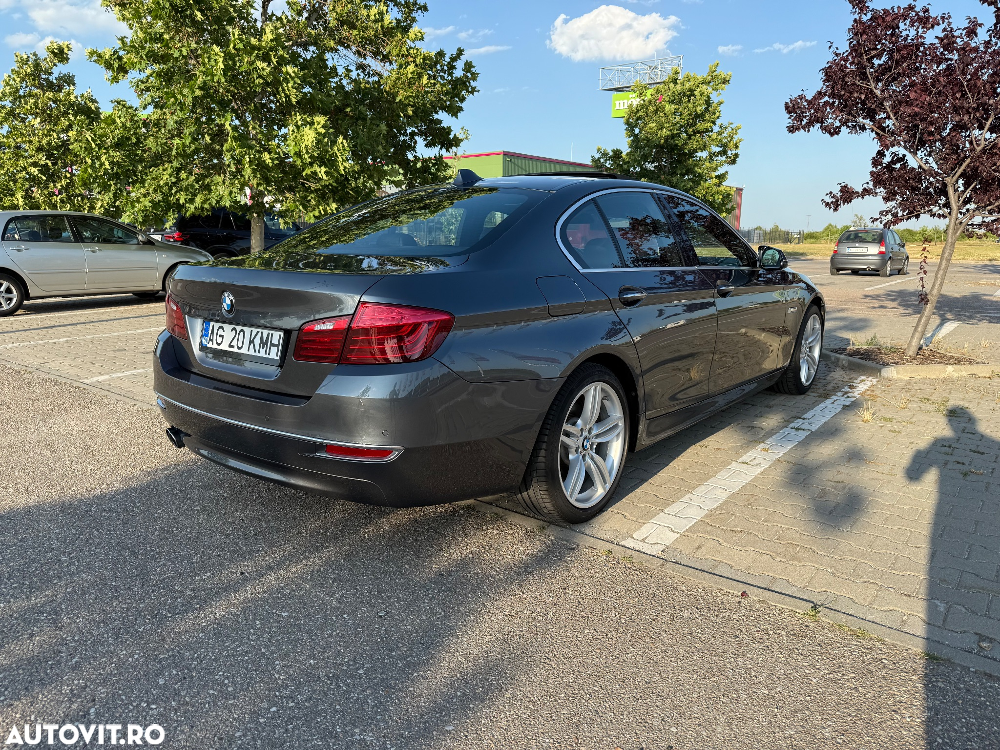 BMW Seria 5 520d AT - 3