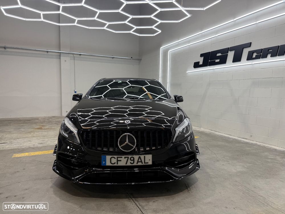 Mercedes-Benz A 45 AMG 4Matic Speedshift 7G-DCT - 4