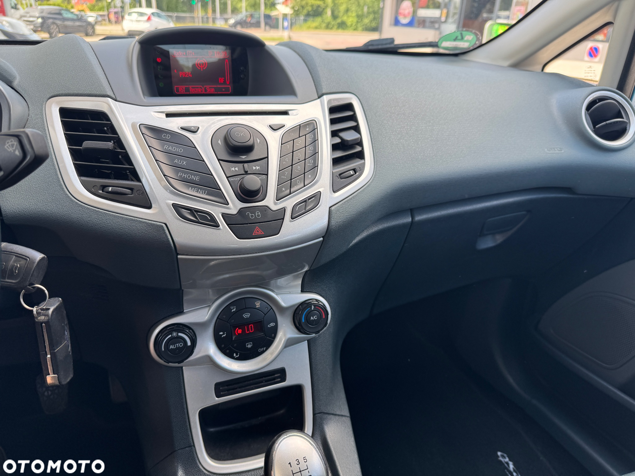 Ford Fiesta 1.4 Titanium EU6 - 14