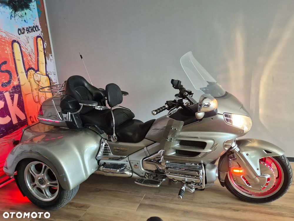 Honda GL - 4