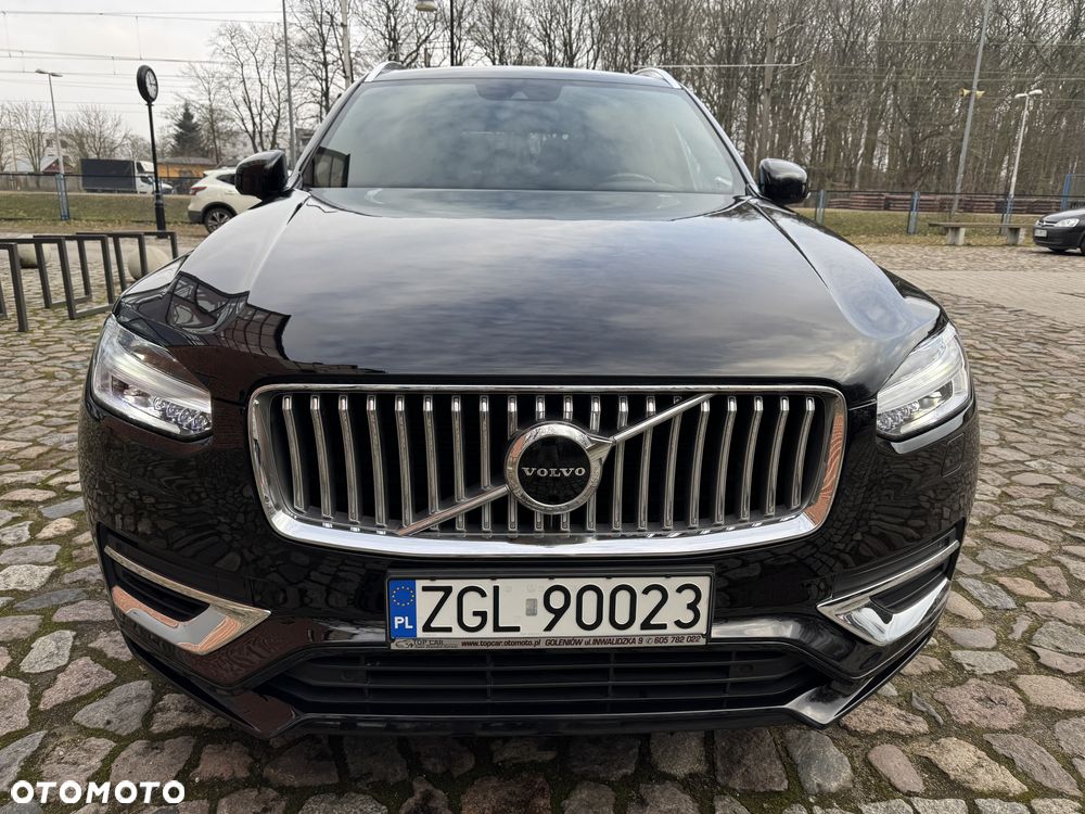 Volvo XC 90 T8 AWD Recharge Geartronic Inscription Edition - 4