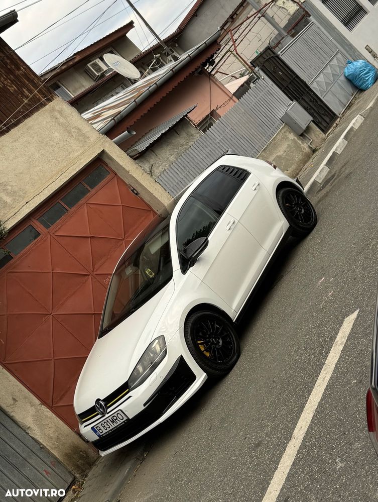 Volkswagen Golf 1.6 TDI BlueMotion Technology Comfortline - 1