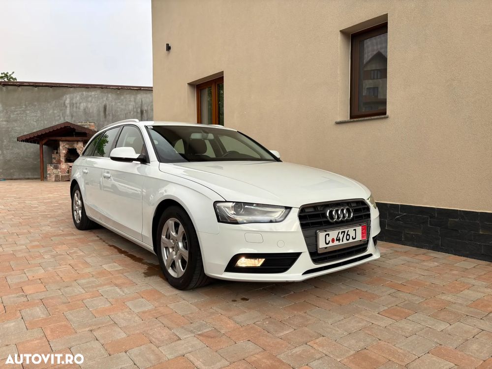 Audi A4 - 1