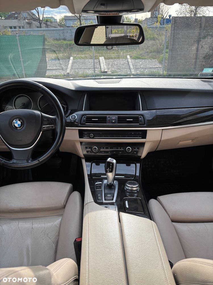 BMW Seria 5 520d xDrive Luxury Line - 39