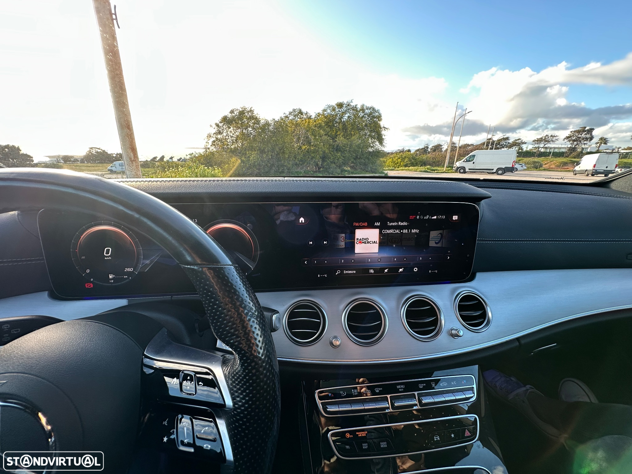 Mercedes-Benz E 300 de AMG Line - 33