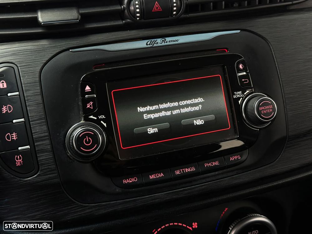 Alfa Romeo Giulietta 1.6 JTDM - 19