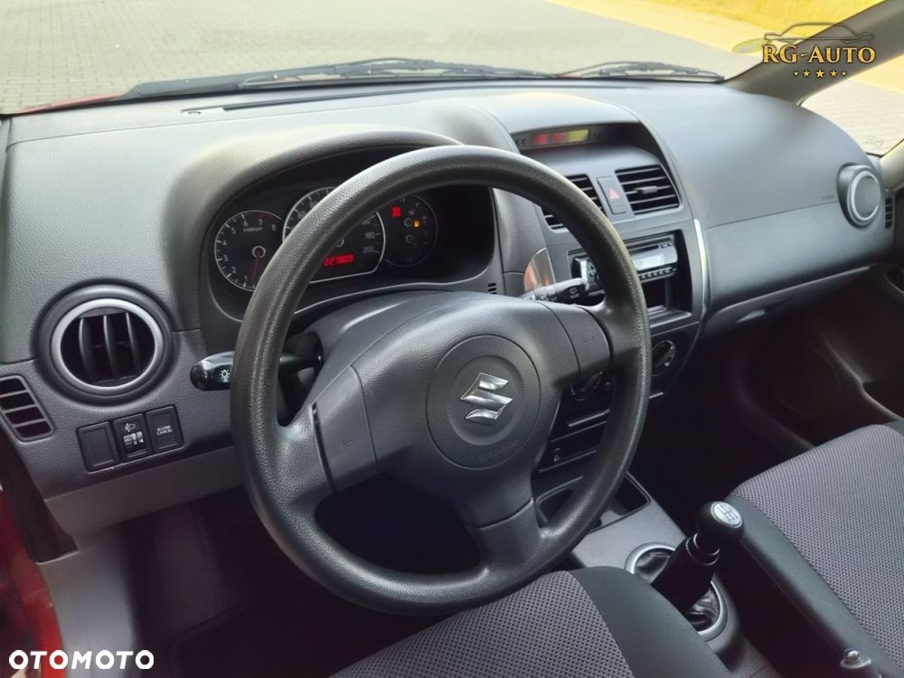Suzuki SX4 - 34