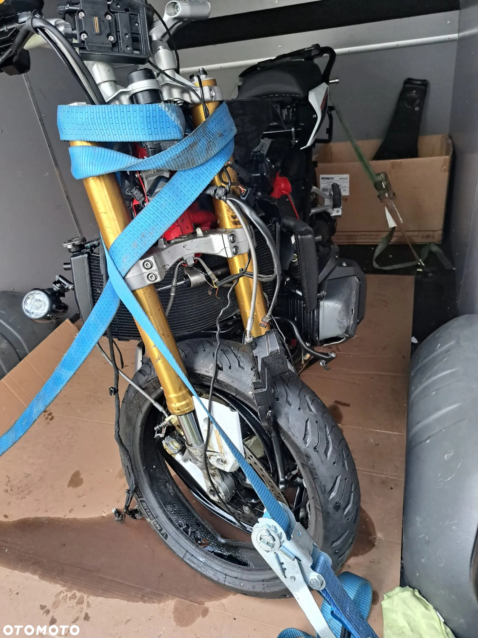 BMW R 1250 RS 2022 uszkodzony - 3