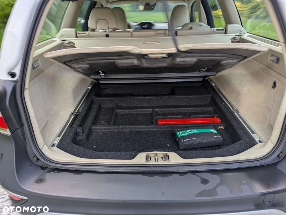 Volvo XC 70 D4 AWD Summum - 7