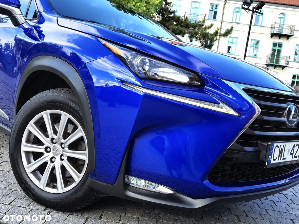 Lexus NX 300h Elite AWD - 2