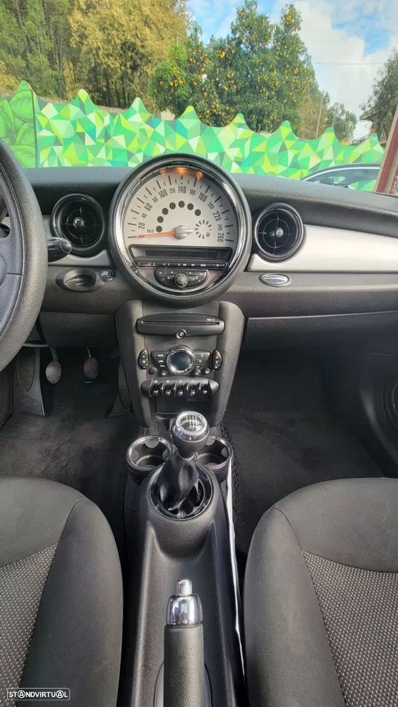 MINI Clubman Cooper D Bond Street - 11