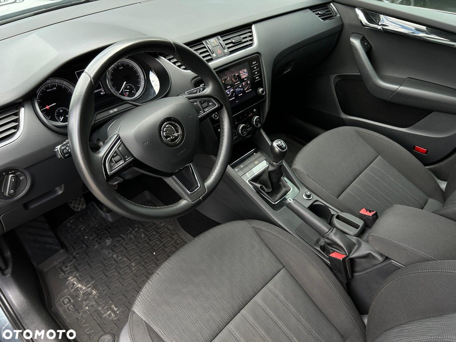 Skoda Octavia 2.0 TDI SCR Style - 6