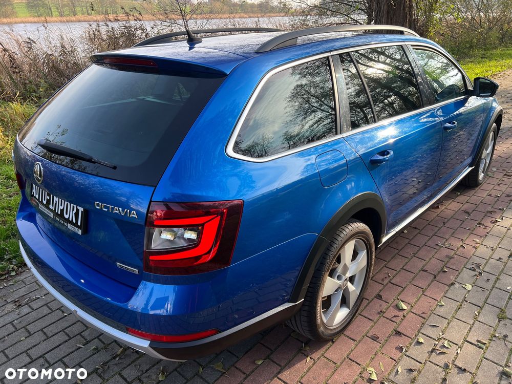 Skoda Octavia Scout 2.0 TDI 4x4 DSG - 28
