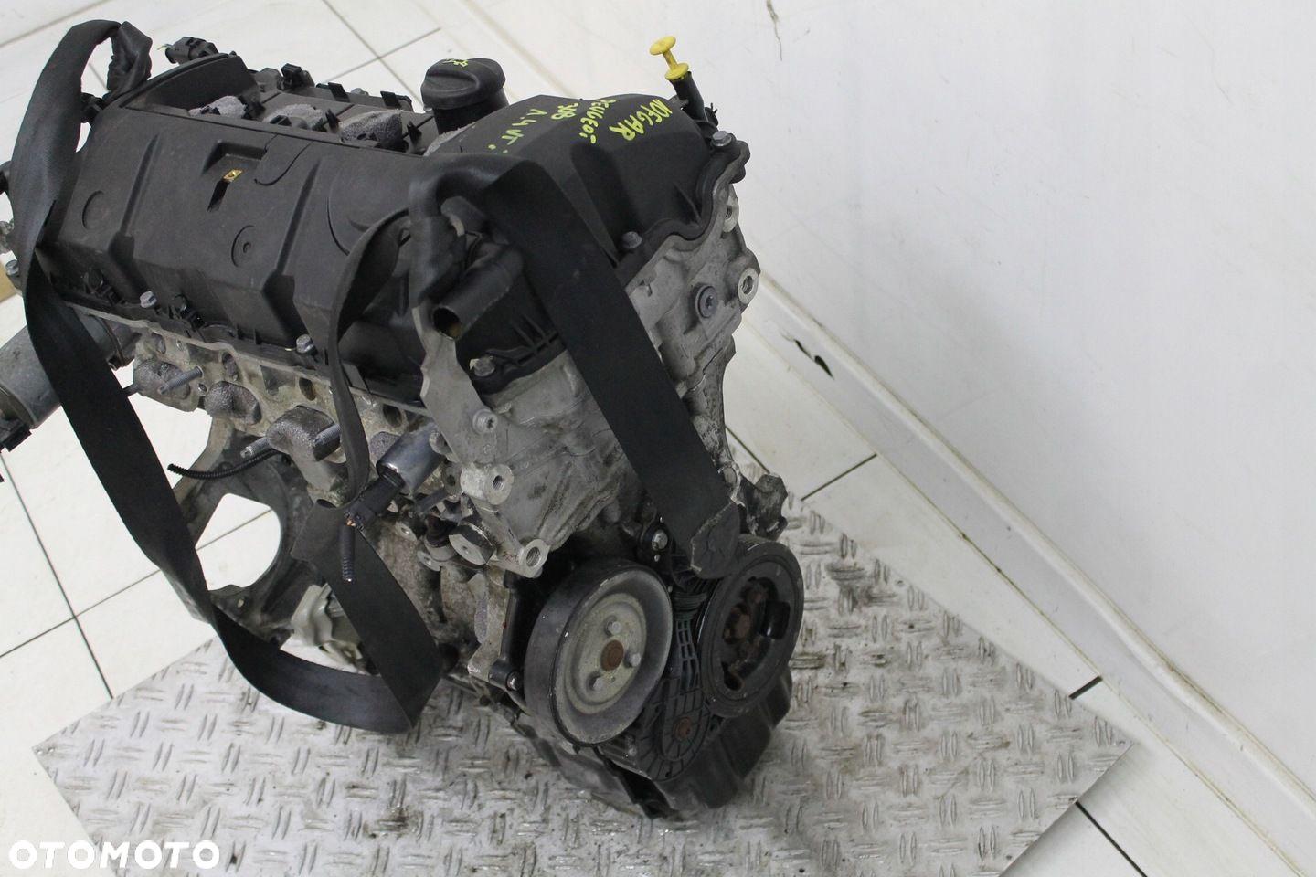 SILNIK SŁUPEK PEUGEOT 308 T9 CITROEN DS3 1.4 VTI 8F01 10FGAR - 3