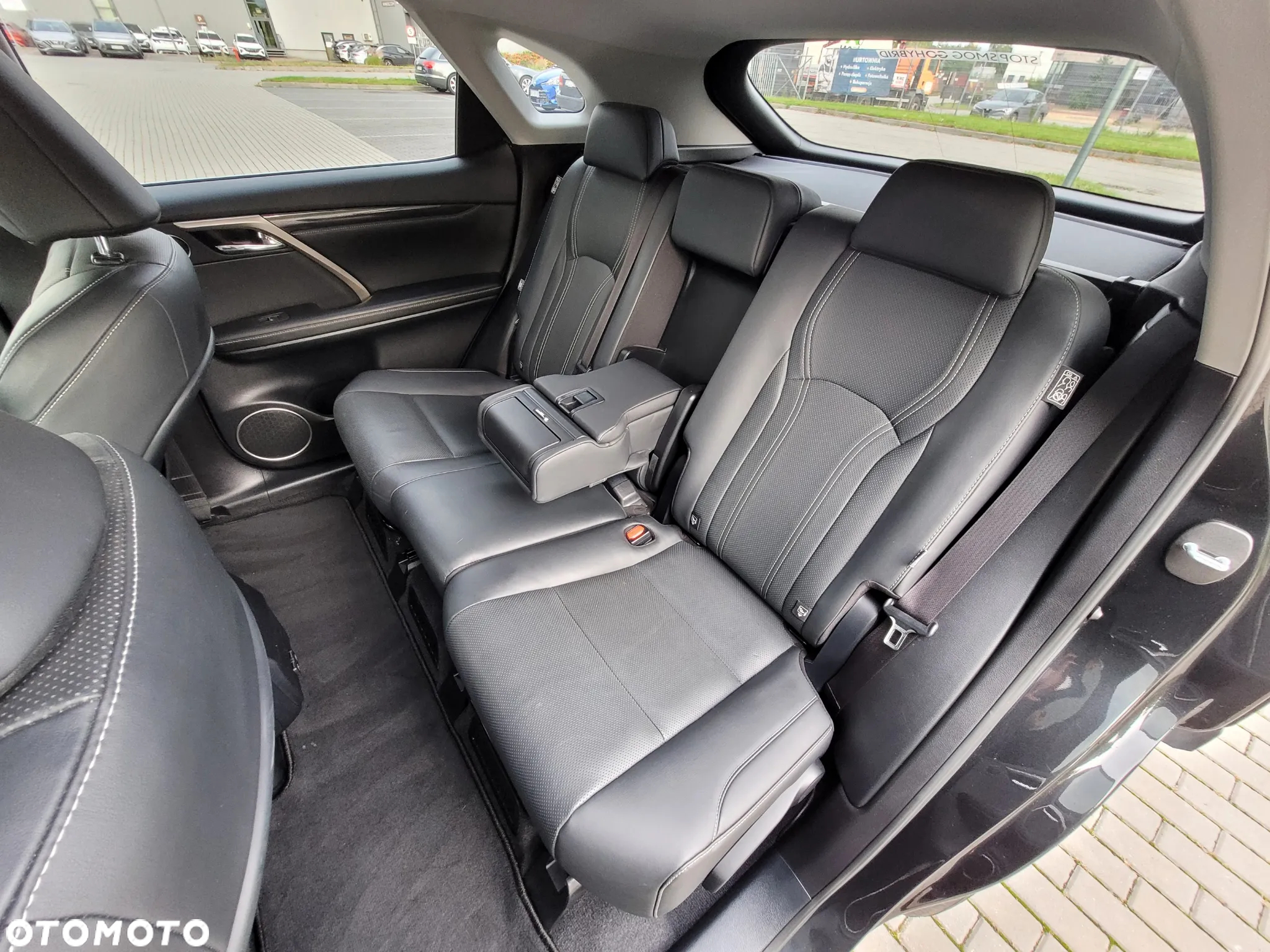 Lexus RX 450h F-Impression - 13