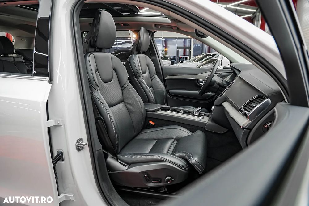 Volvo XC 90 T8 AWD Twin Engine Geartronic Inscription - 8