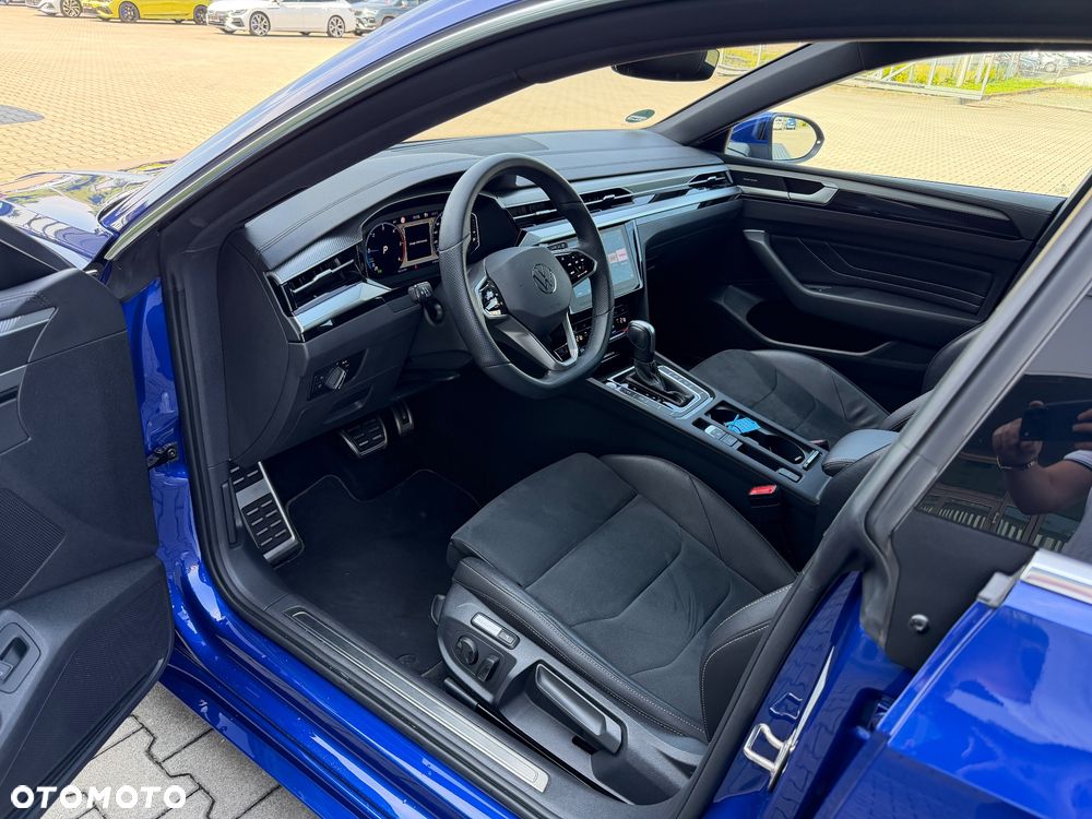 Volkswagen Arteon 2.0 TDI SCR 4Motion DSG R-Line - 15