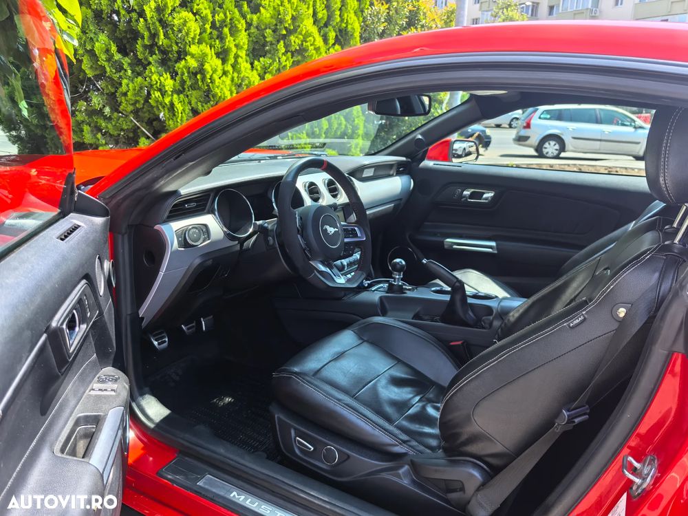 Ford Mustang 2.3 EcoBoost - 13