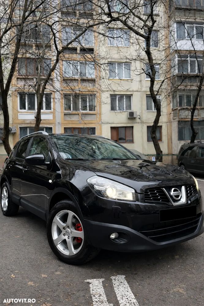 Nissan Qashqai 2.0 dCi DPF 4x4 Aut tekna - 4