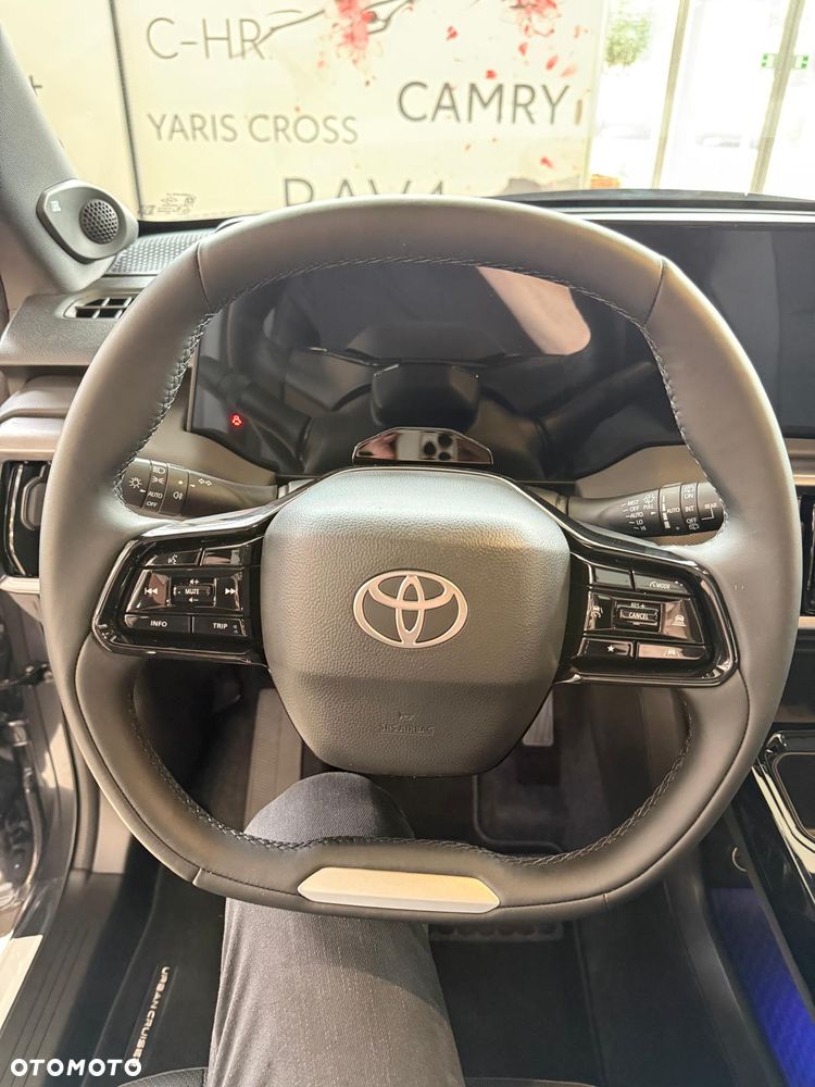 Toyota Urban Cruiser - 7