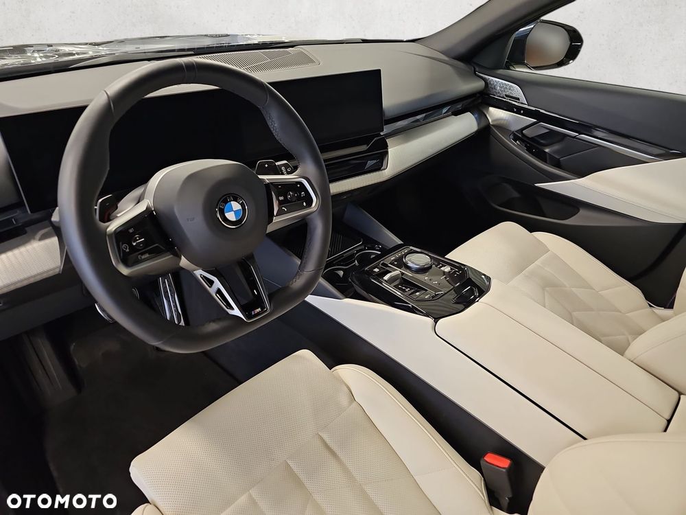 BMW Seria 5 - 10