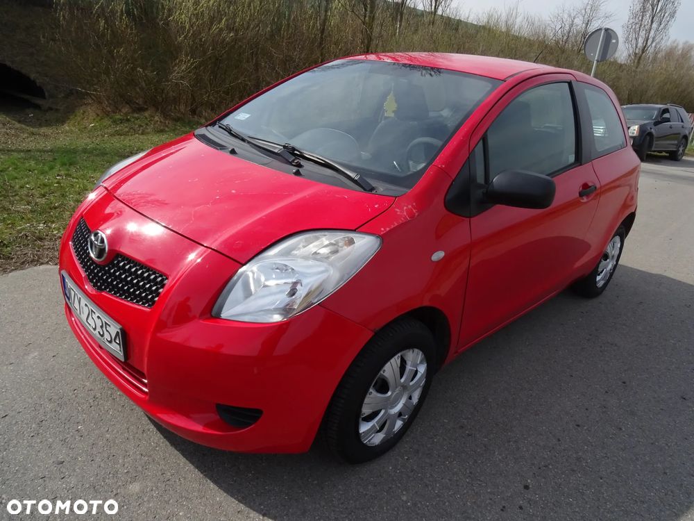 Toyota Yaris 1.0 Luna A/C - 3