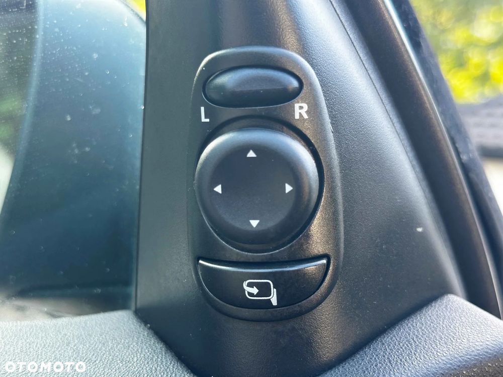 Saab 9-3 1.9TTiD PF Vector Euro5 - 27