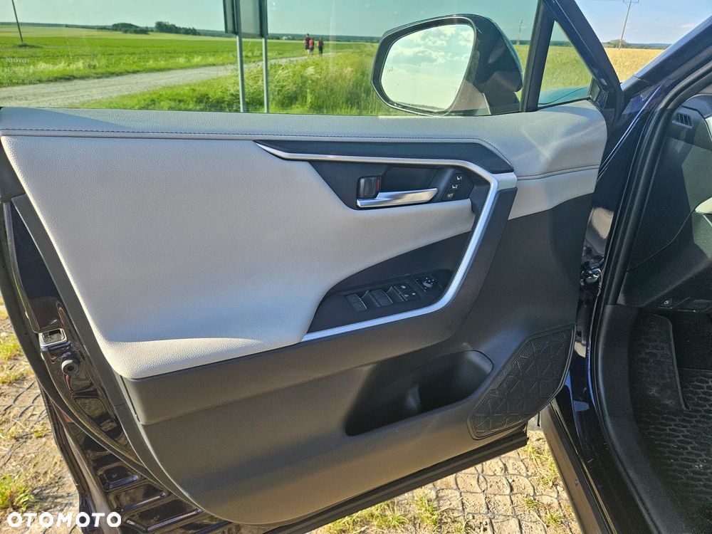 Toyota RAV4 - 15