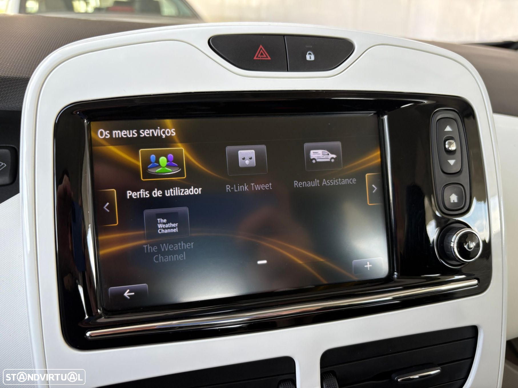 Renault Zoe (c/ Bateria) Life 40 Q90 - 36