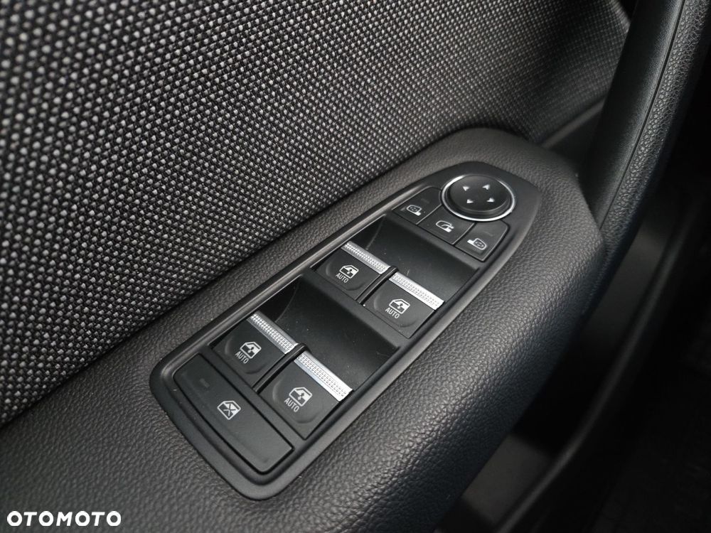 Renault Captur 1.0 TCe Techno - 17