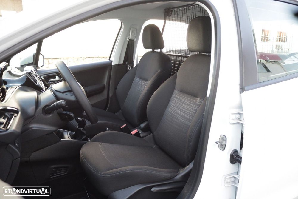 Peugeot 208 Van 1.6 BlueHDI Pack GPS 100cv - 20