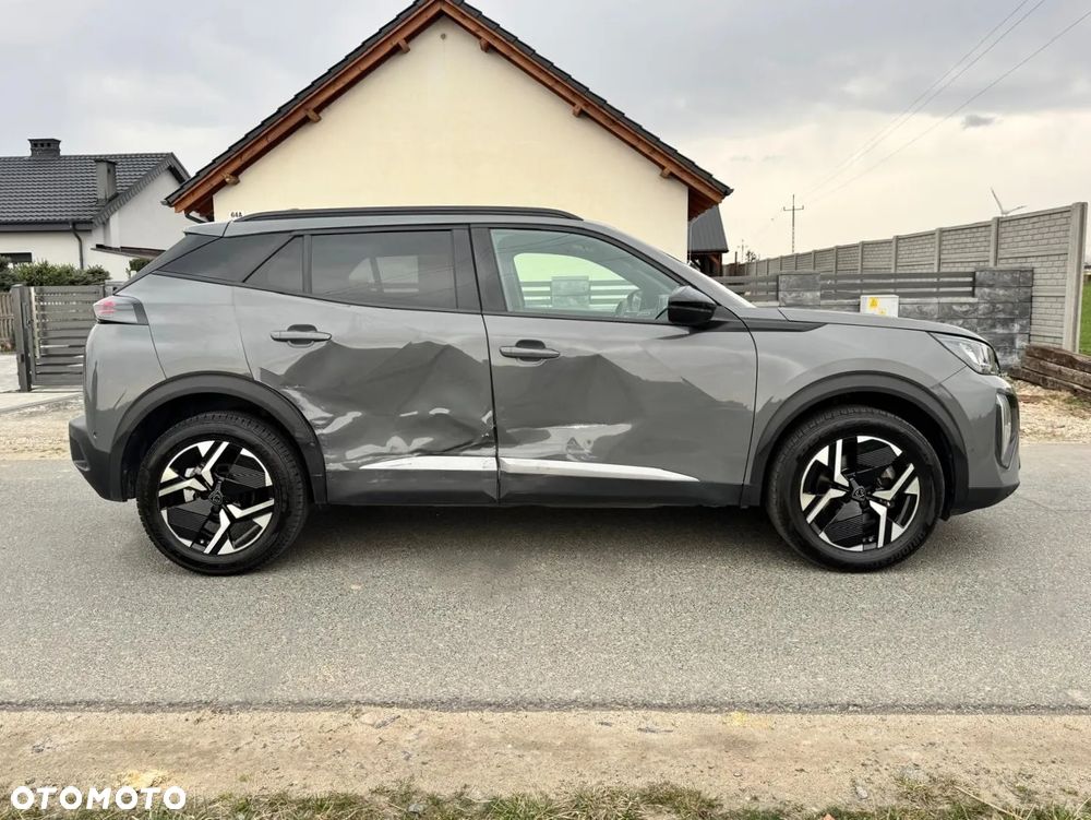 Peugeot 2008 BlueHDi 130 EAT8 Allure - 7