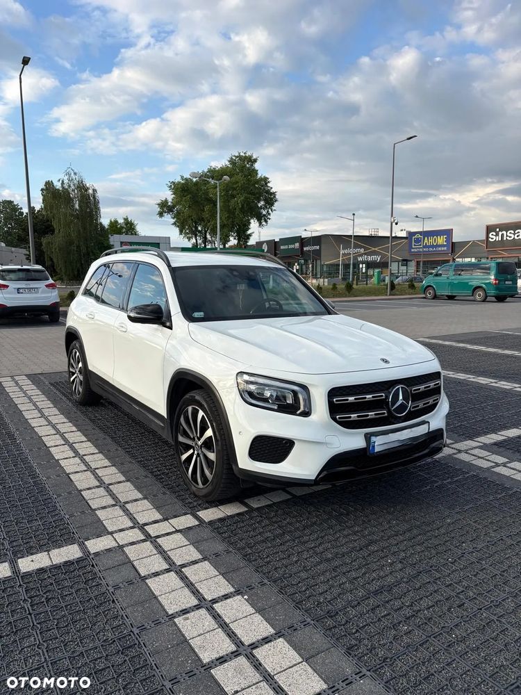 Mercedes-Benz GLB 200 d 4-Matic Progressive 8G-DCT - 4