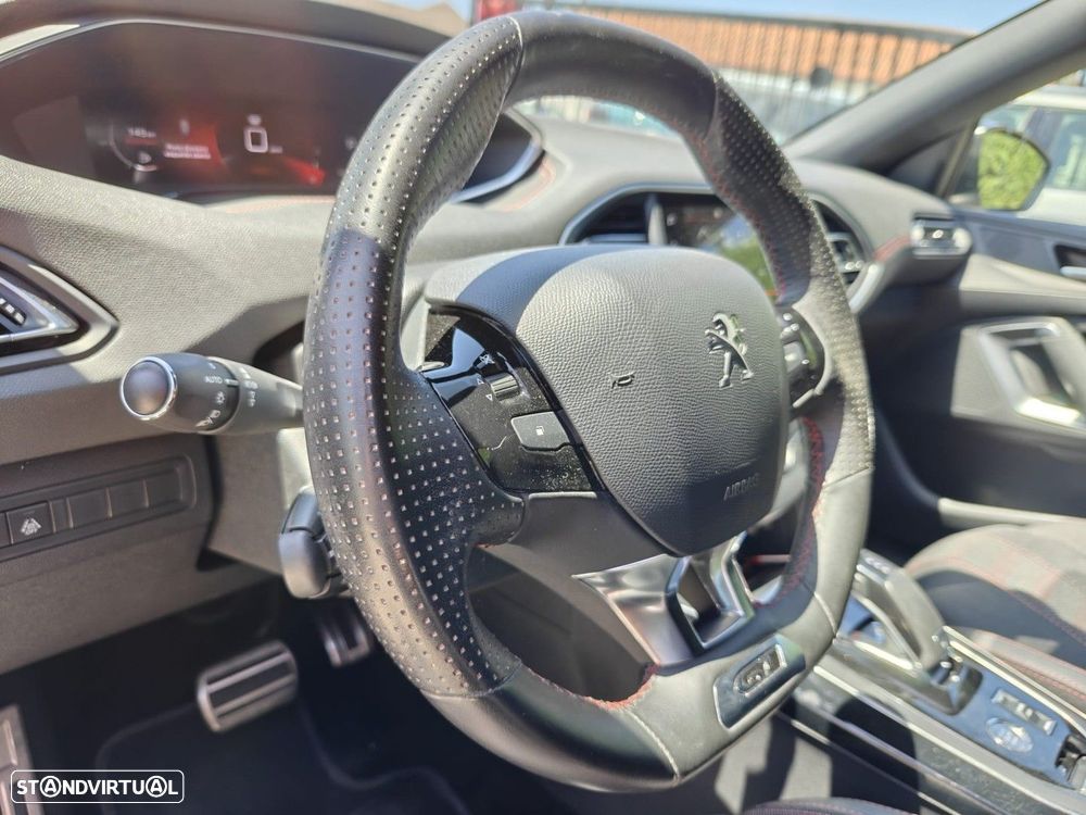 Peugeot 308 SW 1.5 BlueHDi GT EAT8 - 18