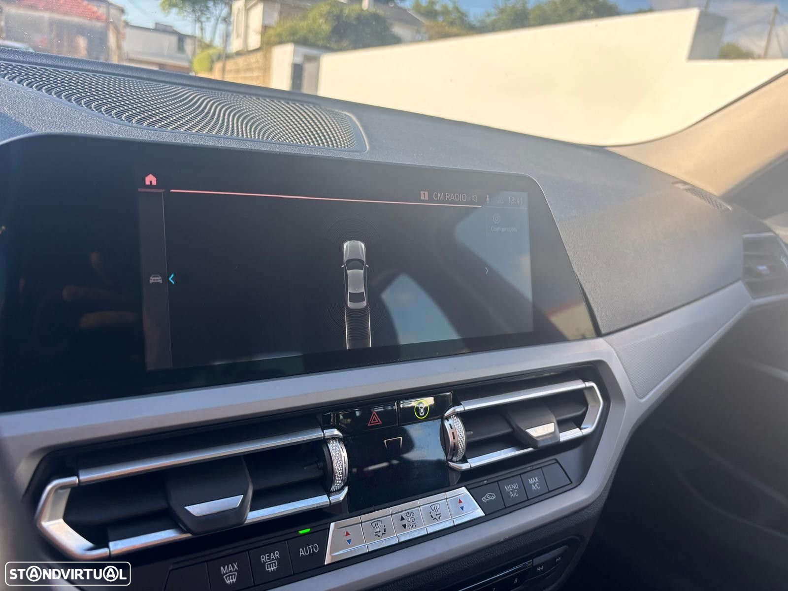 BMW 330 e Touring Corporate Edition Auto - 14