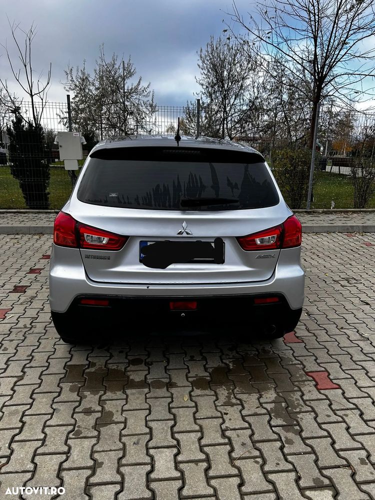 Mitsubishi ASX 1.8 DI-D 2WD Inform - 2