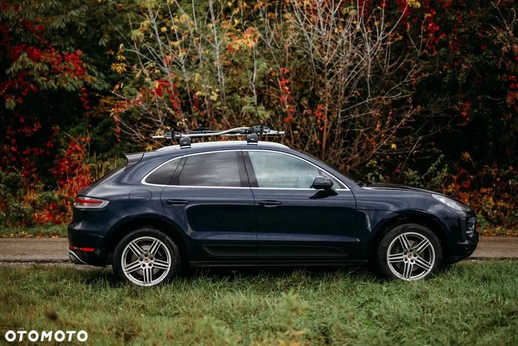 Porsche Macan Standard - 1
