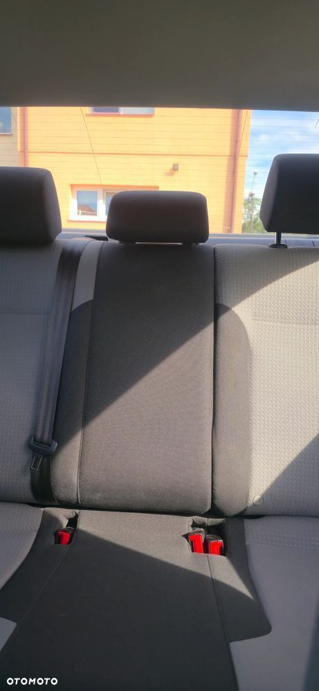 Volkswagen Jetta - 23