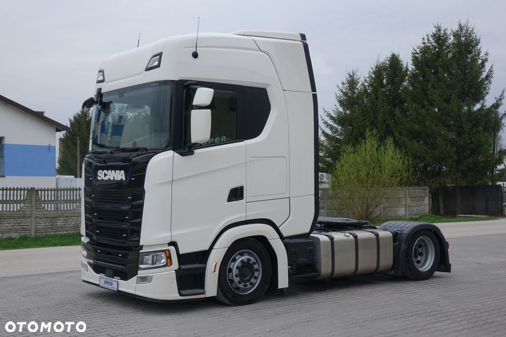 Scania S450 / EURO 6 / MEGA / LOW DECK / AUTOMAT / RETARDER / KLIMATYZACJA POSTOJOWA / LODÓWKA  /  2 ZBIORNIKI 700L / PO KONTRAKCIE - 1