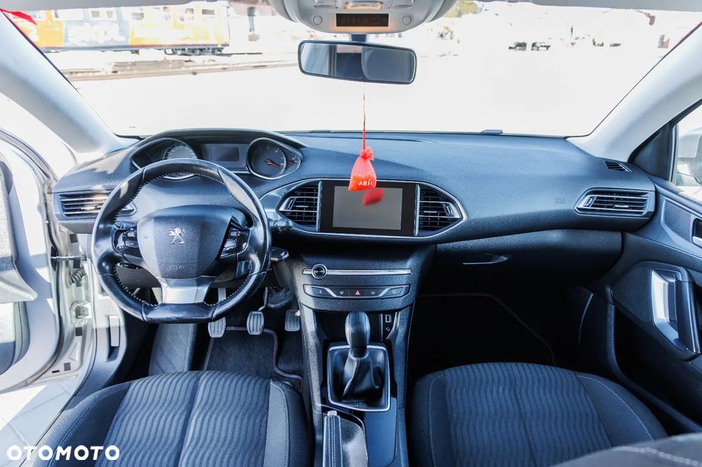 Peugeot 308 1.6 BlueHDi Style S&S - 7