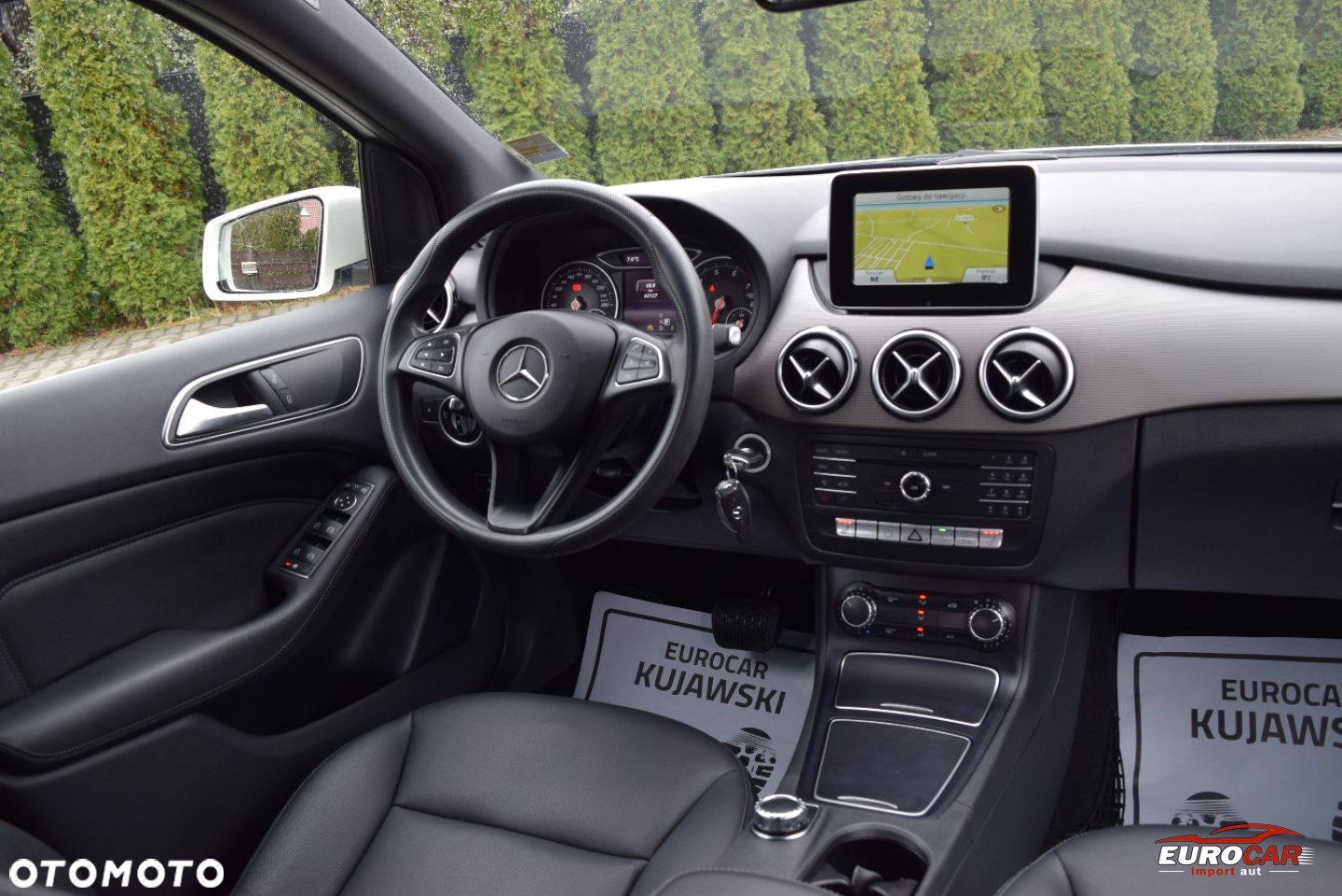 Mercedes-Benz Klasa B 180 7G-DCT Urban - 14