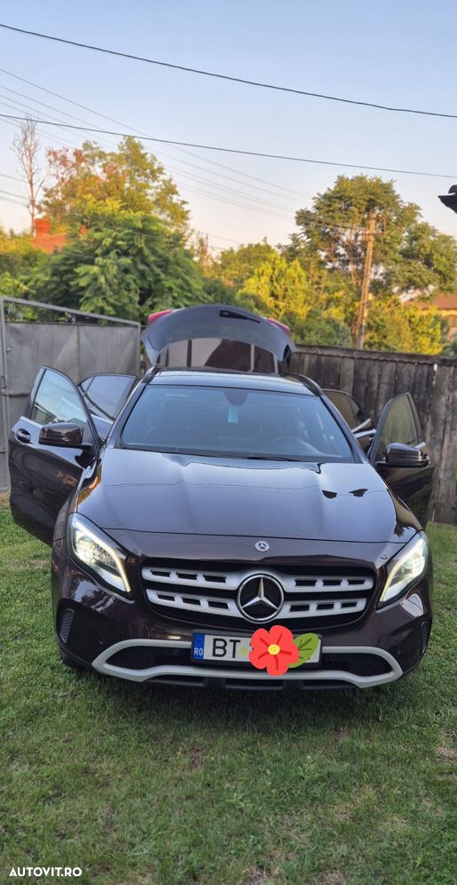 Mercedes-Benz GLA 200 d 4MATIC Aut. - 17