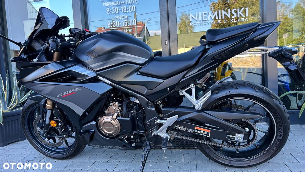 Honda CBR - 18