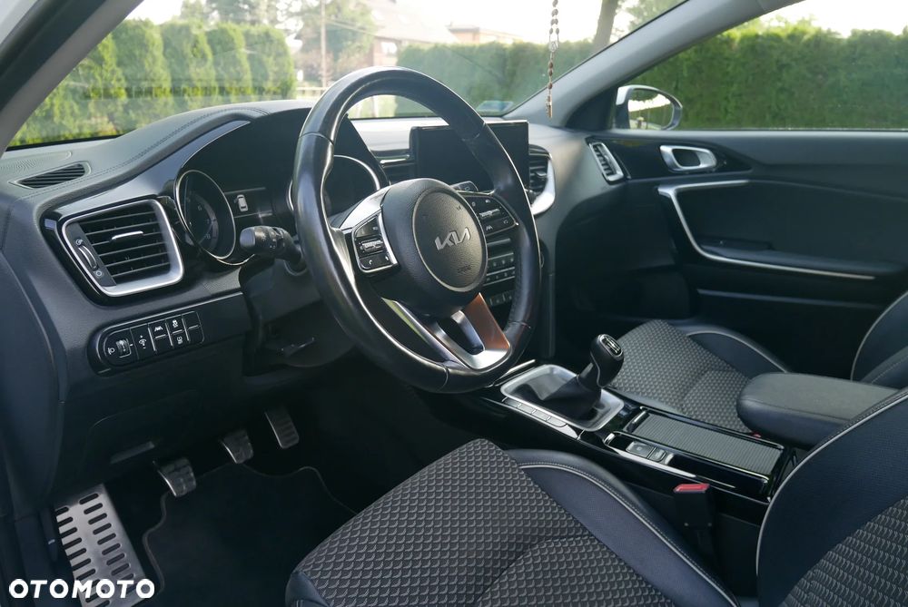 Kia Ceed 1.5 T-GDI Business Line - 15