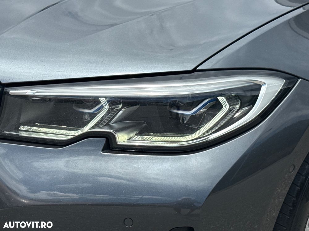 BMW Seria 3 320d xDrive Aut. Sport Line - 36