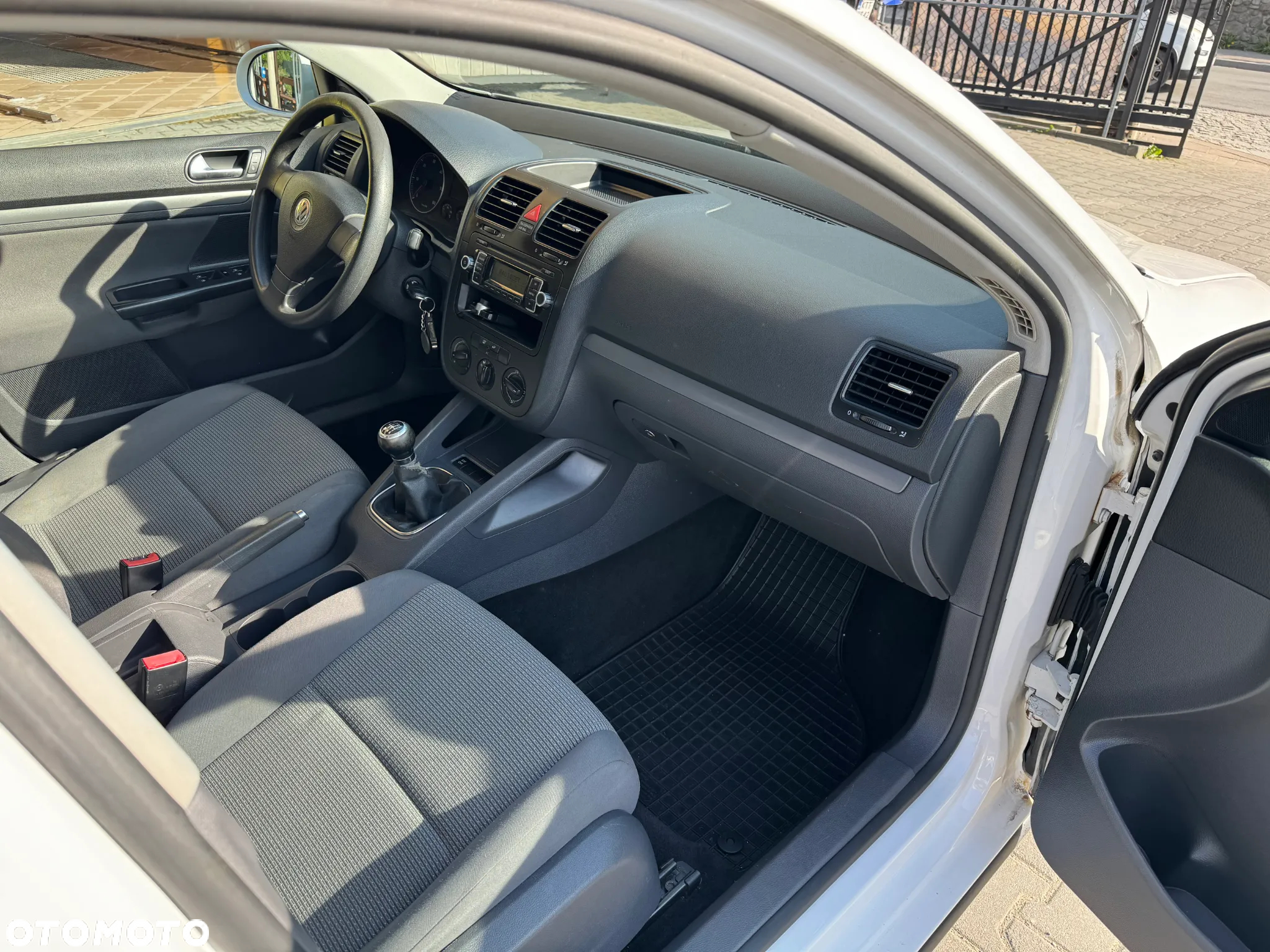 Volkswagen Golf V 1.9 TDI 4Mot Comfortline - 16